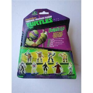 Teenage Mutant Ninja Turtles Action Figure 2012  Donatello Playmates Nickelodeo